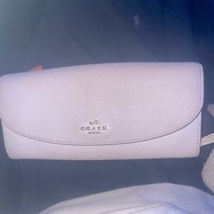 Coach Wallet 🌺